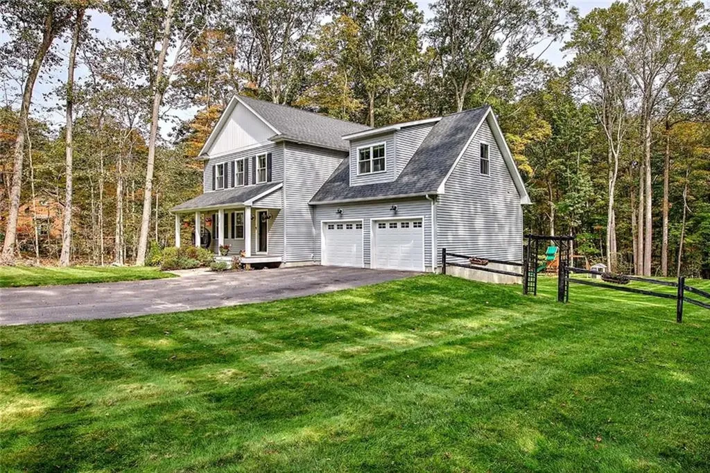 296 Twin Brook Lane Coventry RI 02816