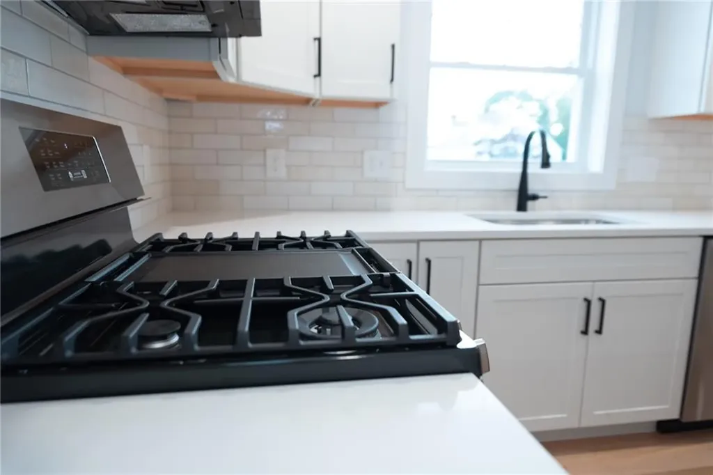 52 Recess Lane Warwick RI 02886