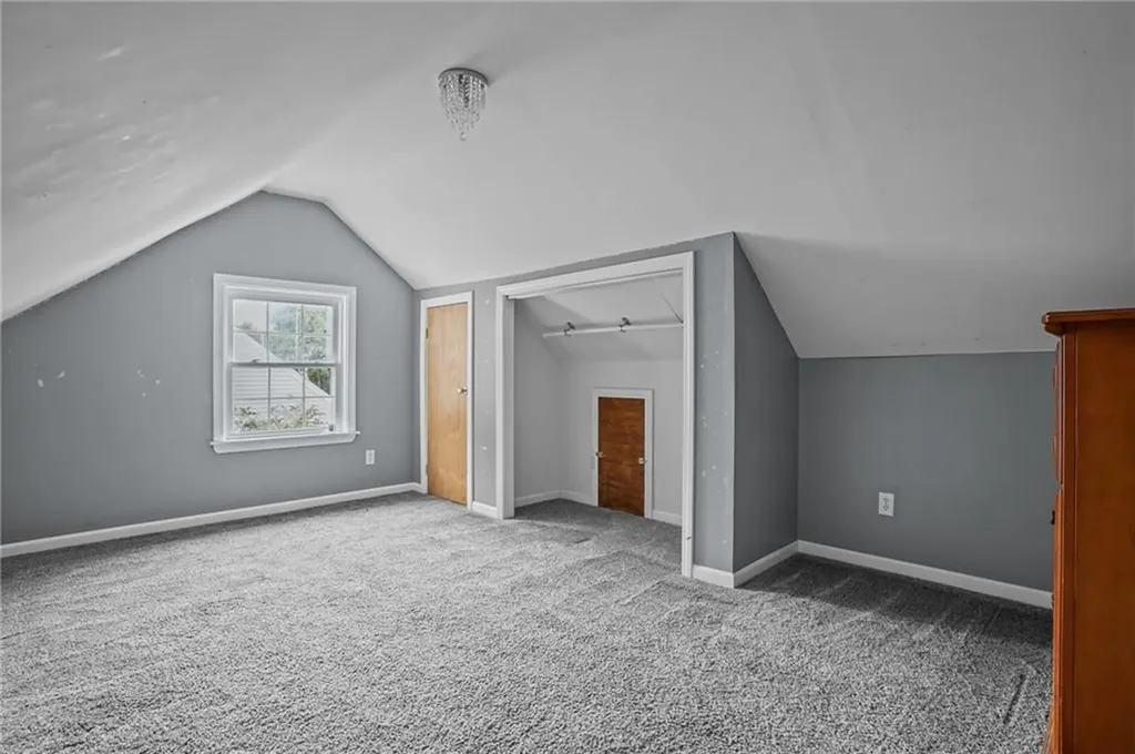 71 Macarthur Drive Warwick RI 02889