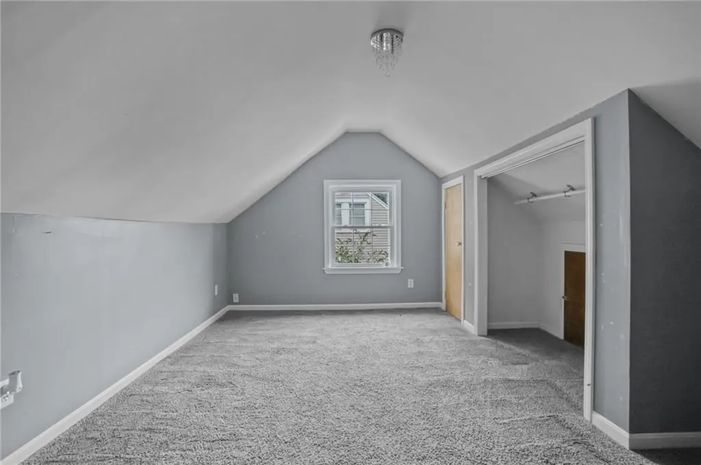 71 Macarthur Drive Warwick RI 02889