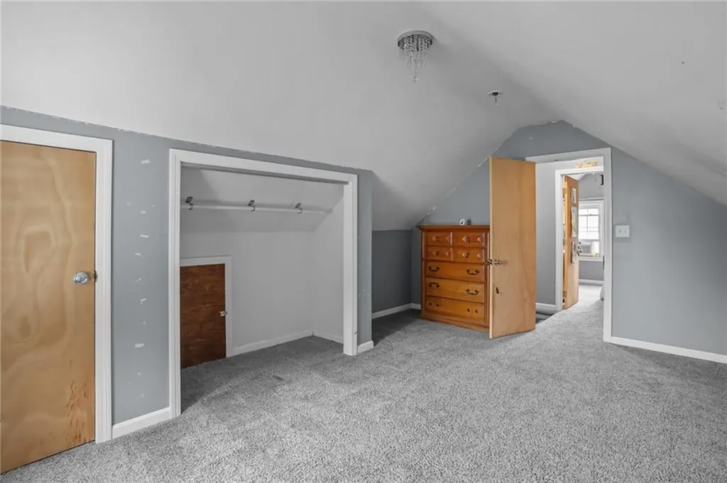 71 Macarthur Drive Warwick RI 02889