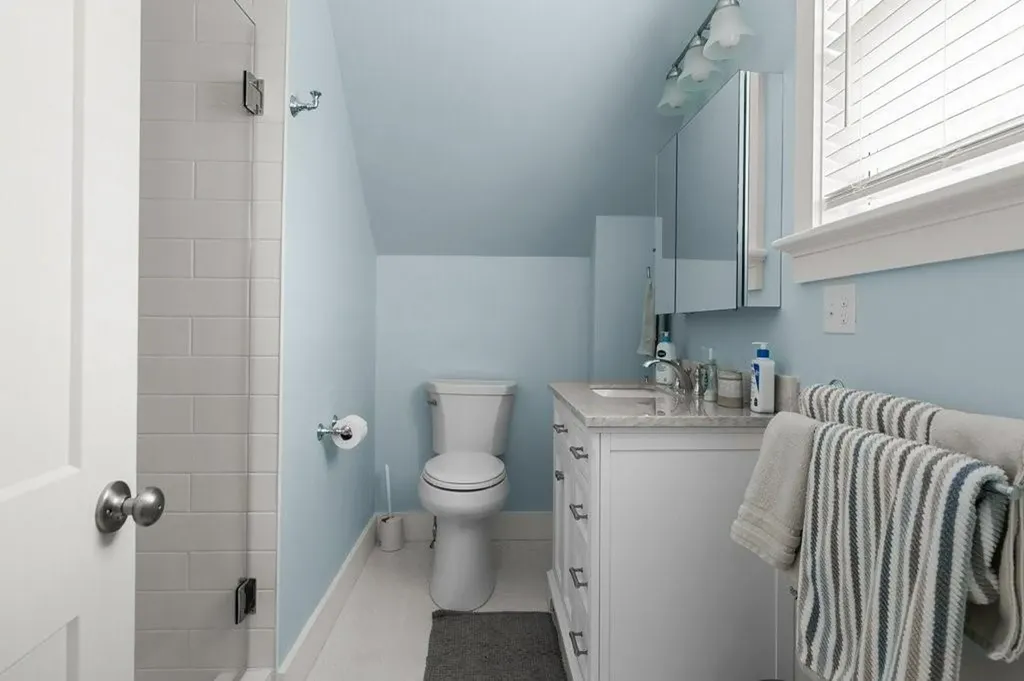 42 Almy Street Newport RI 02840