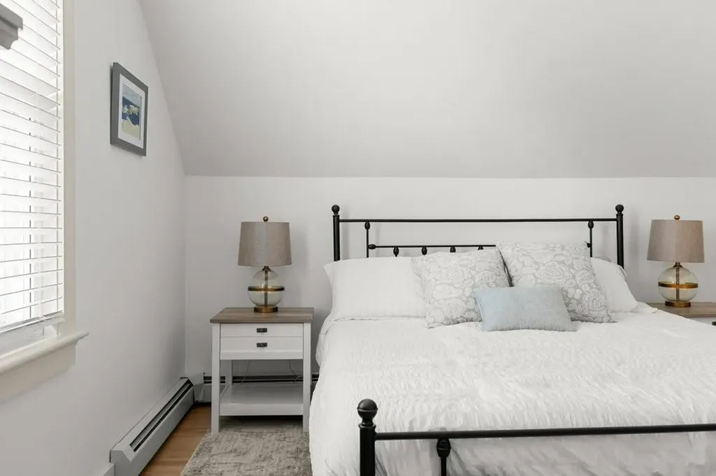 42 Almy Street Newport RI 02840