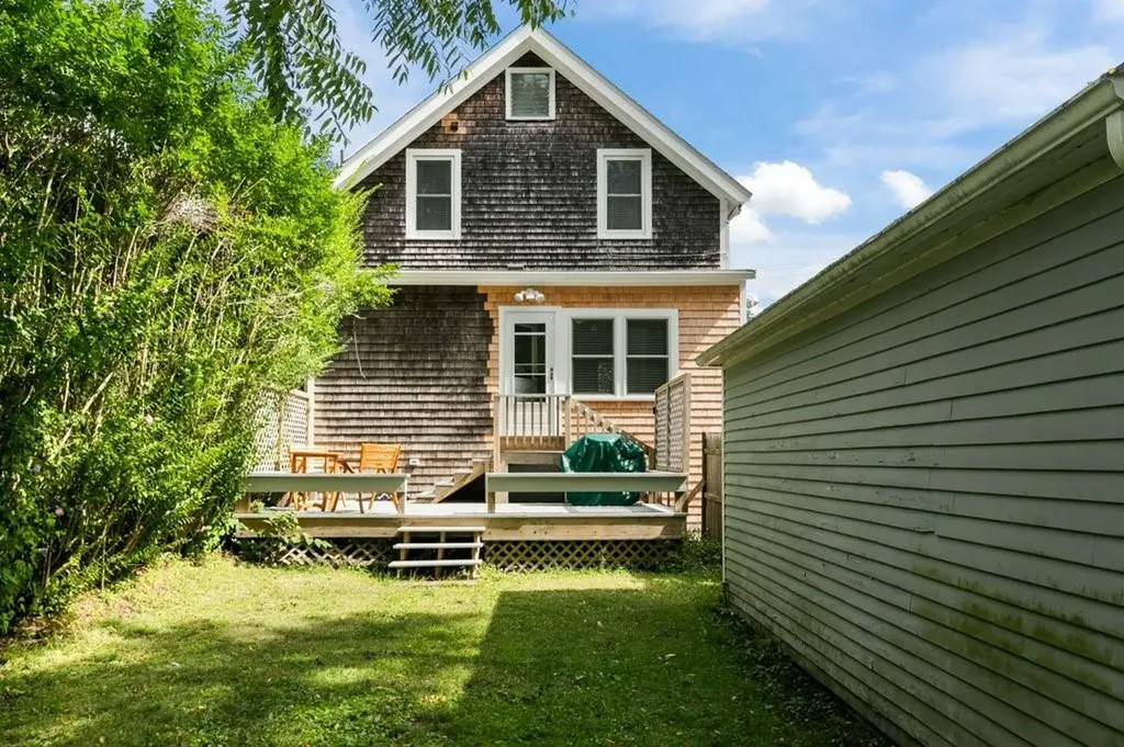 42 Almy Street Newport RI 02840