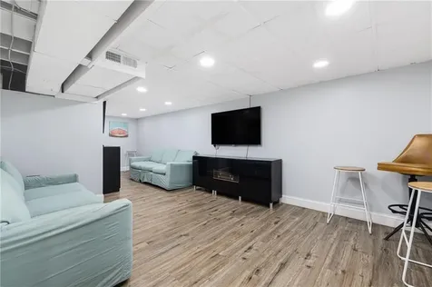 340 Old Mill Lane Portsmouth RI 02871