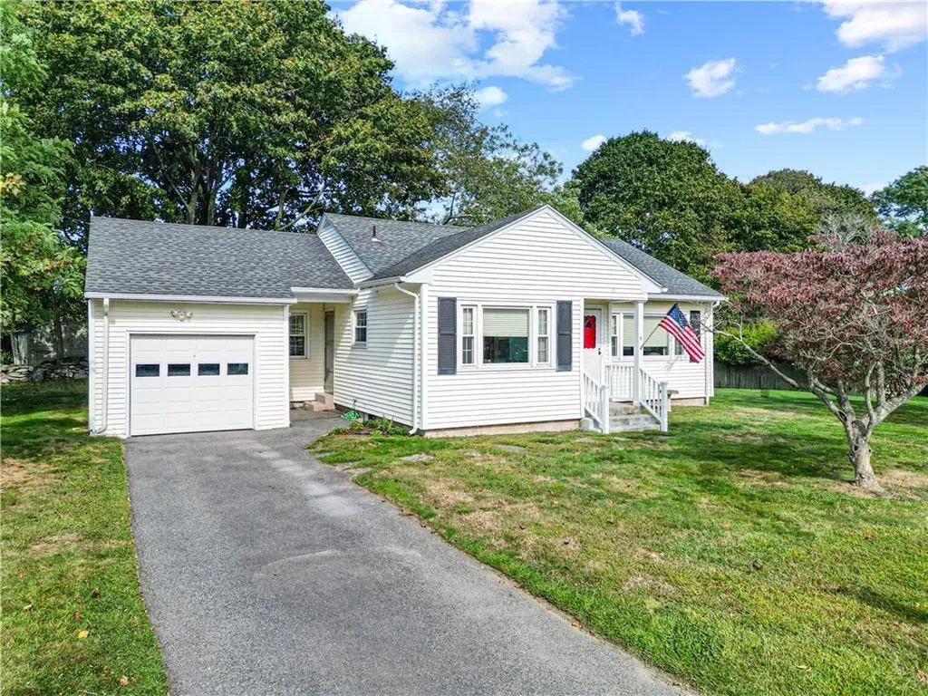 6 Randall Lane Portsmouth RI 02871