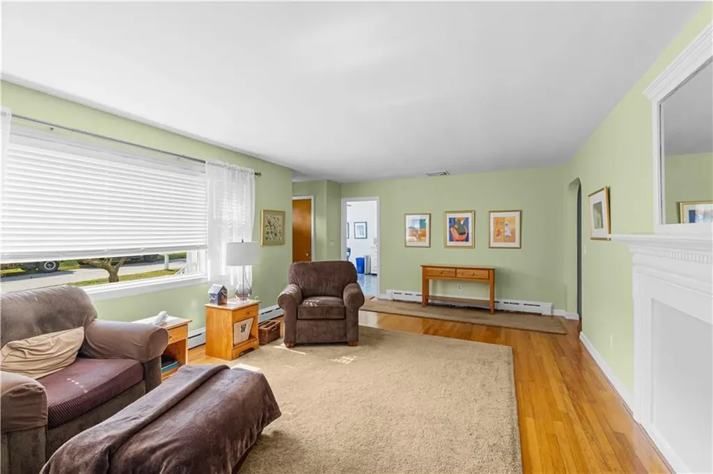 6 Randall Lane Portsmouth RI 02871