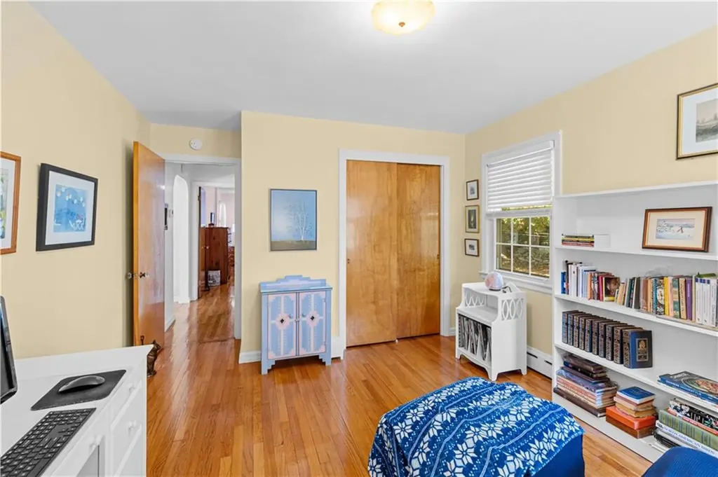 6 Randall Lane Portsmouth RI 02871