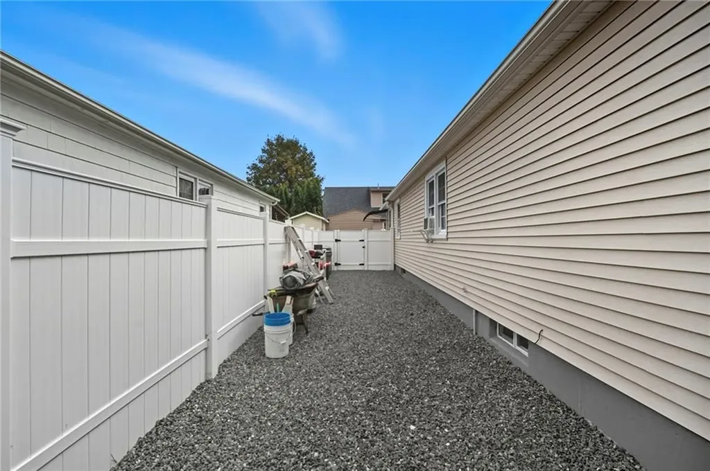 776 Plainfield Street Providence RI 02909