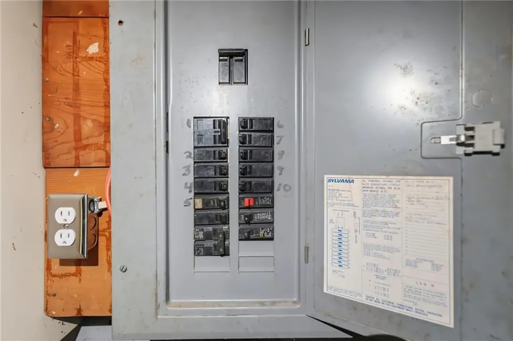 776 Plainfield Street Providence RI 02909