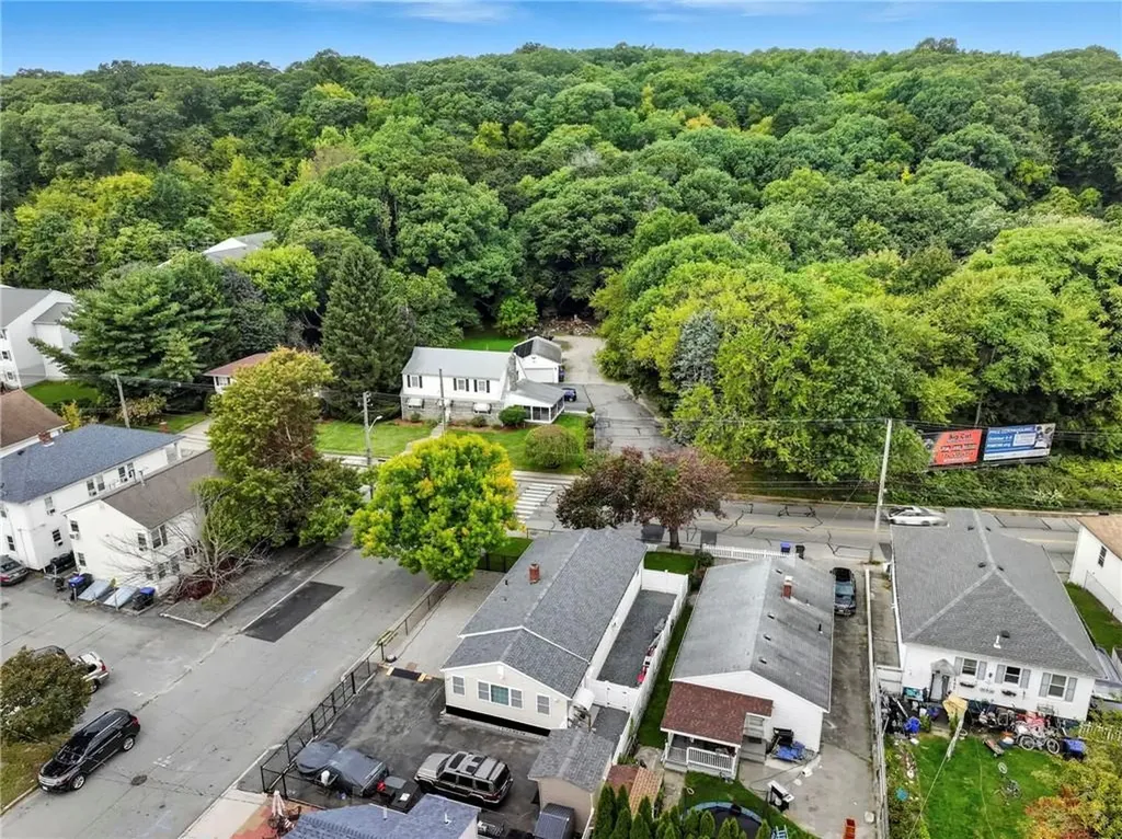 776 Plainfield Street Providence RI 02909