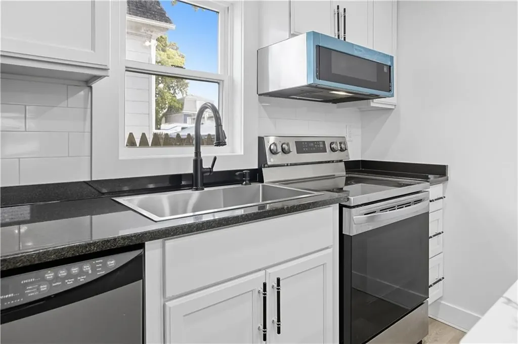 42 Chambers Street Providence RI 02907