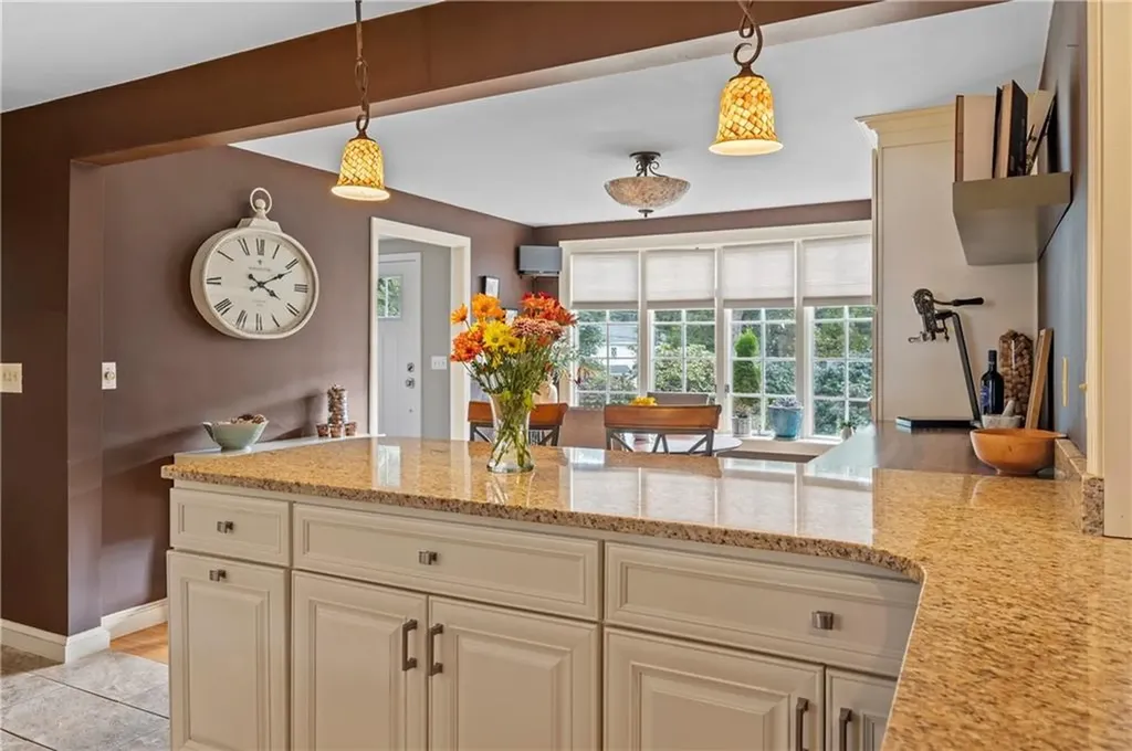 22 Gilbert Court Cumberland RI 02864