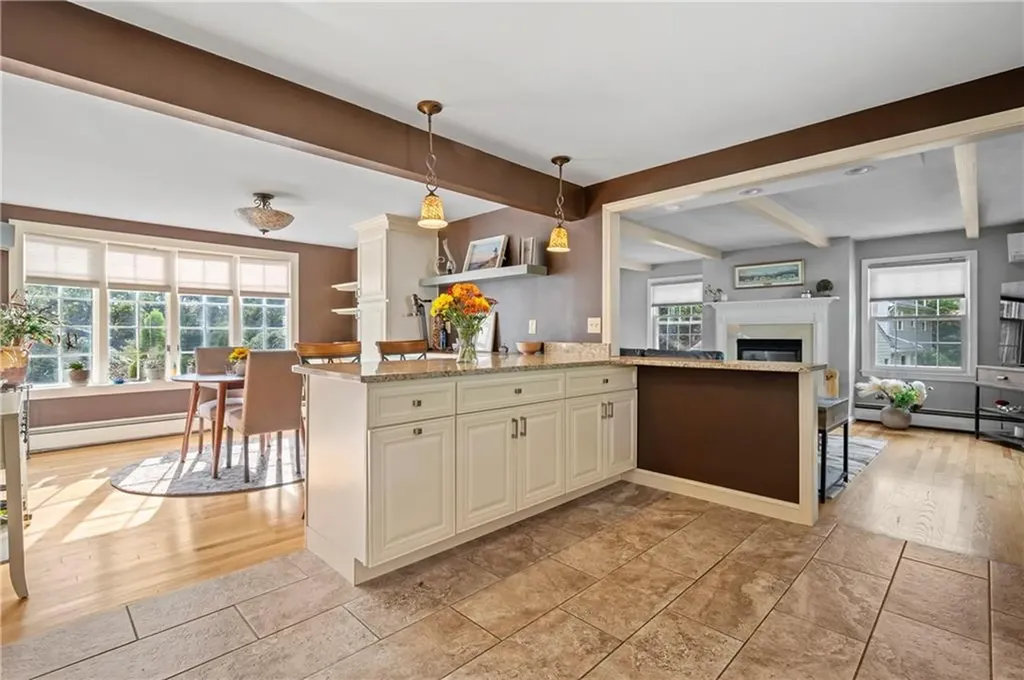 22 Gilbert Court Cumberland RI 02864