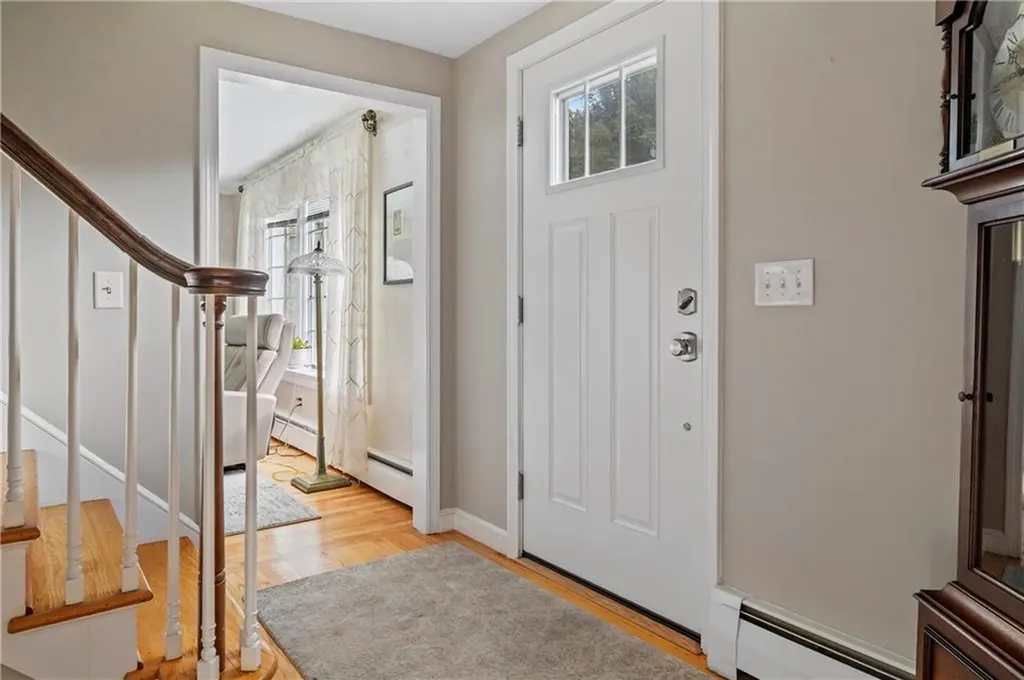 22 Gilbert Court Cumberland RI 02864