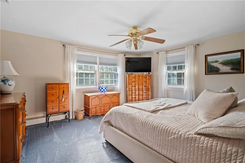 22 Gilbert Court Cumberland RI 02864
