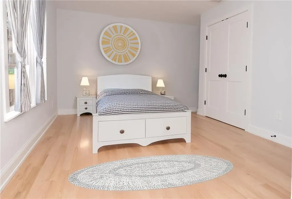 60 Recess Lane Warwick RI 02889