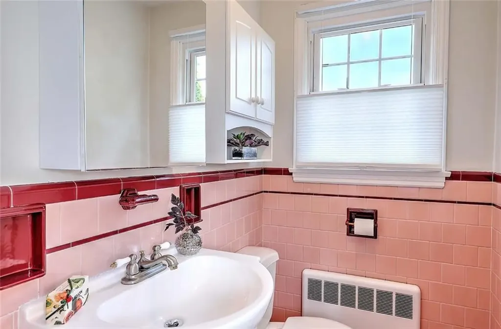 114 Marbury Avenue Pawtucket RI 02860