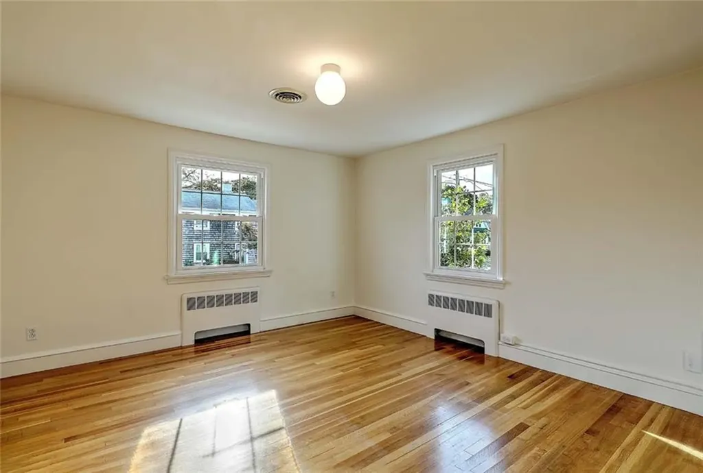 114 Marbury Avenue Pawtucket RI 02860