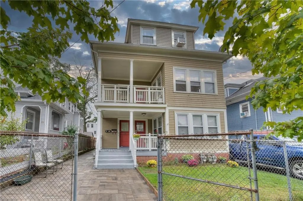 154 156 Gallatin Street Providence RI 02907