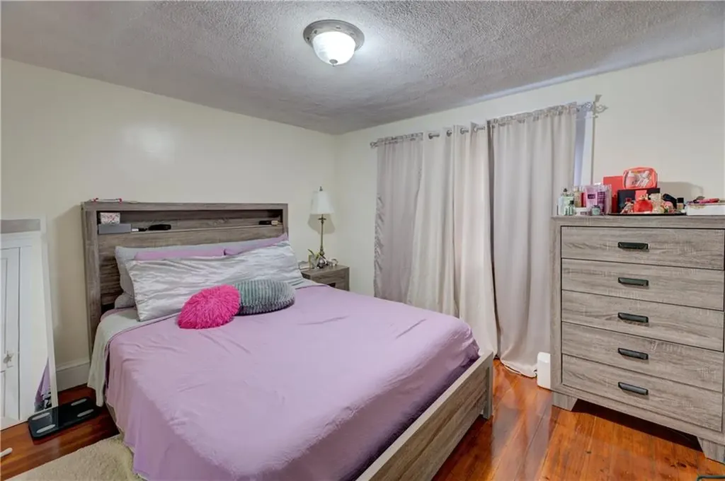 154 156 Gallatin Street Providence RI 02907