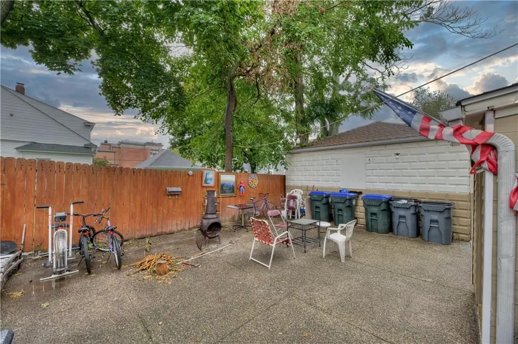 154 156 Gallatin Street Providence RI 02907