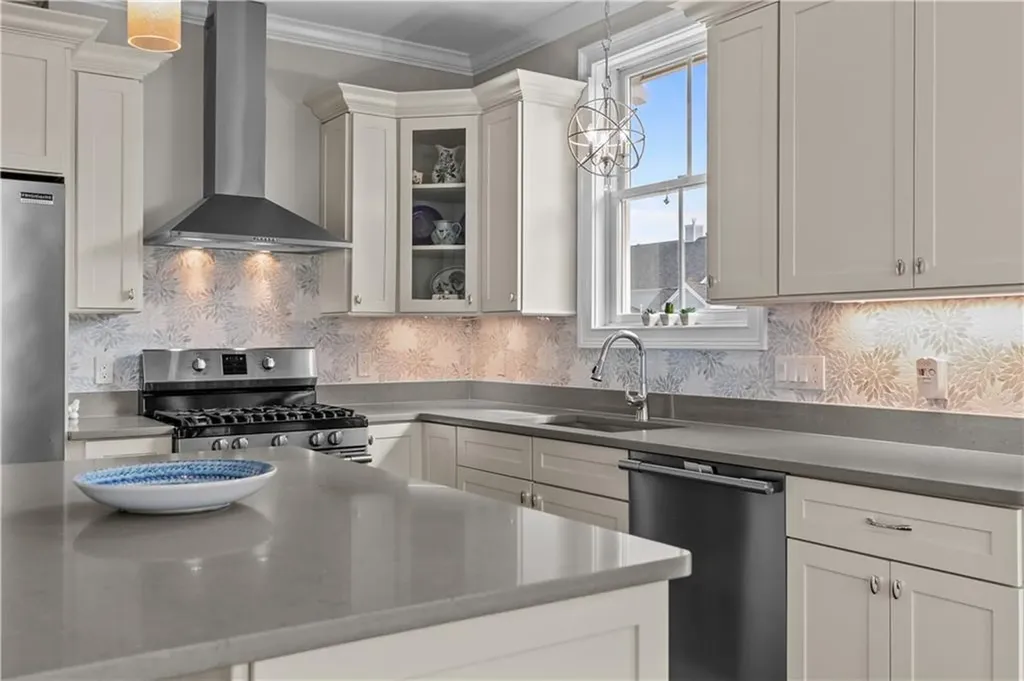 50 Kettle Point Avenue East Providence RI 02914