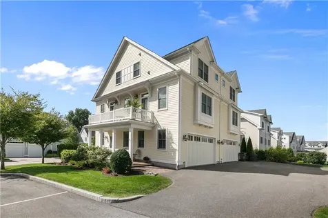 50 Kettle Point Avenue East Providence RI 02914