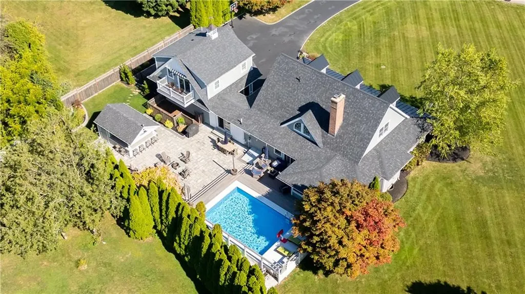 92 Harvest Drive Portsmouth RI 02871