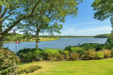 17 Pojac Point Road North Kingstown RI 02852