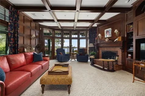 17 Pojac Point Road North Kingstown RI 02852