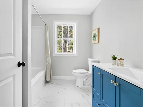 33 Sunapee Court Coventry RI 02816