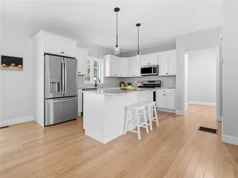 33 Sunapee Court Coventry RI 02816