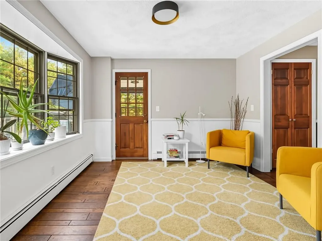 850 Black Plain Road North Smithfield RI 02896