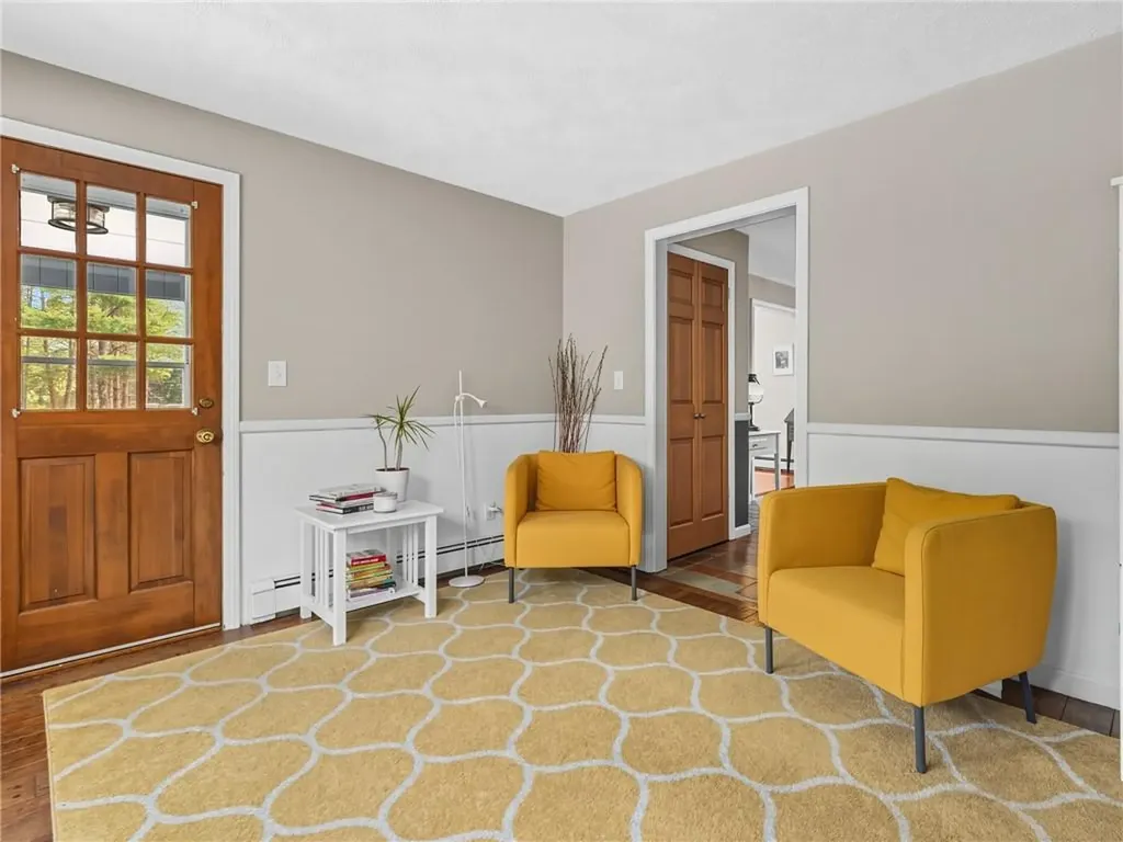 850 Black Plain Road North Smithfield RI 02896