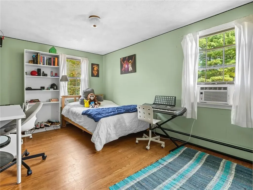 850 Black Plain Road North Smithfield RI 02896