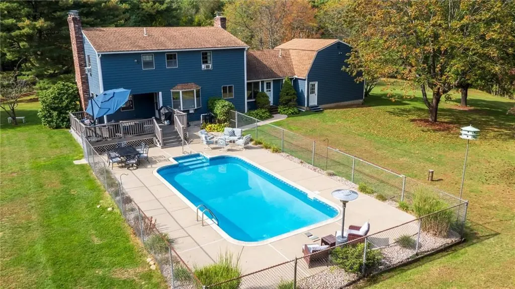 850 Black Plain Road North Smithfield RI 02896