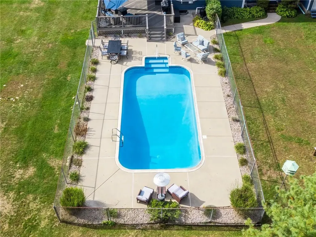 850 Black Plain Road North Smithfield RI 02896