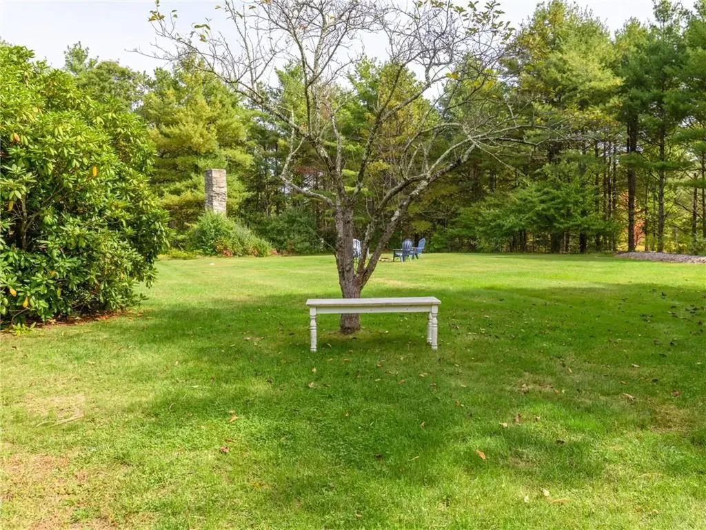 850 Black Plain Road North Smithfield RI 02896