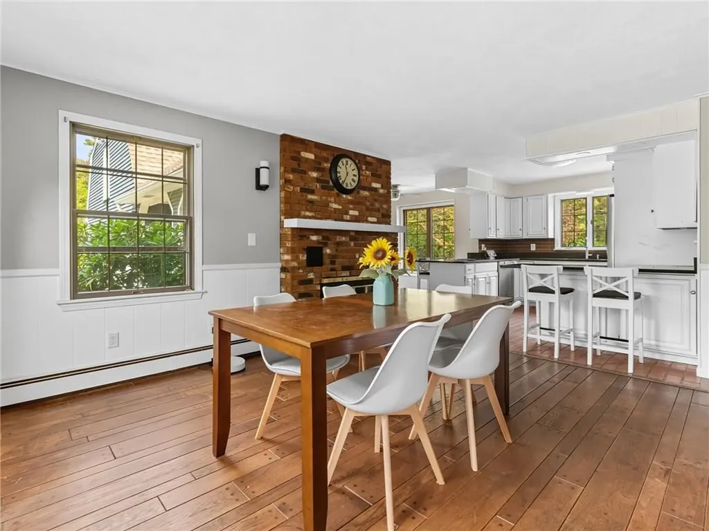 850 Black Plain Road North Smithfield RI 02896