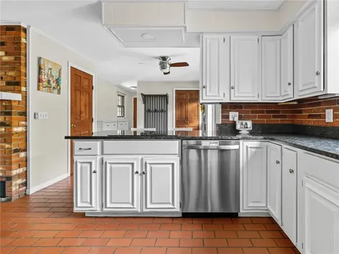 850 Black Plain Road North Smithfield RI 02896