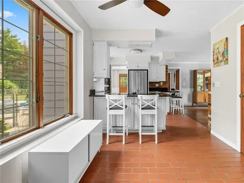 850 Black Plain Road North Smithfield RI 02896