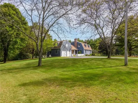 850 Black Plain Road North Smithfield RI 02896