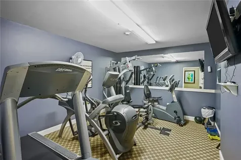 423 Hope Street Bristol RI 02809