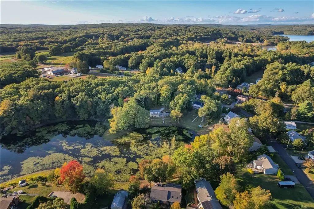 3 Deer Run Trail Smithfield RI 02917