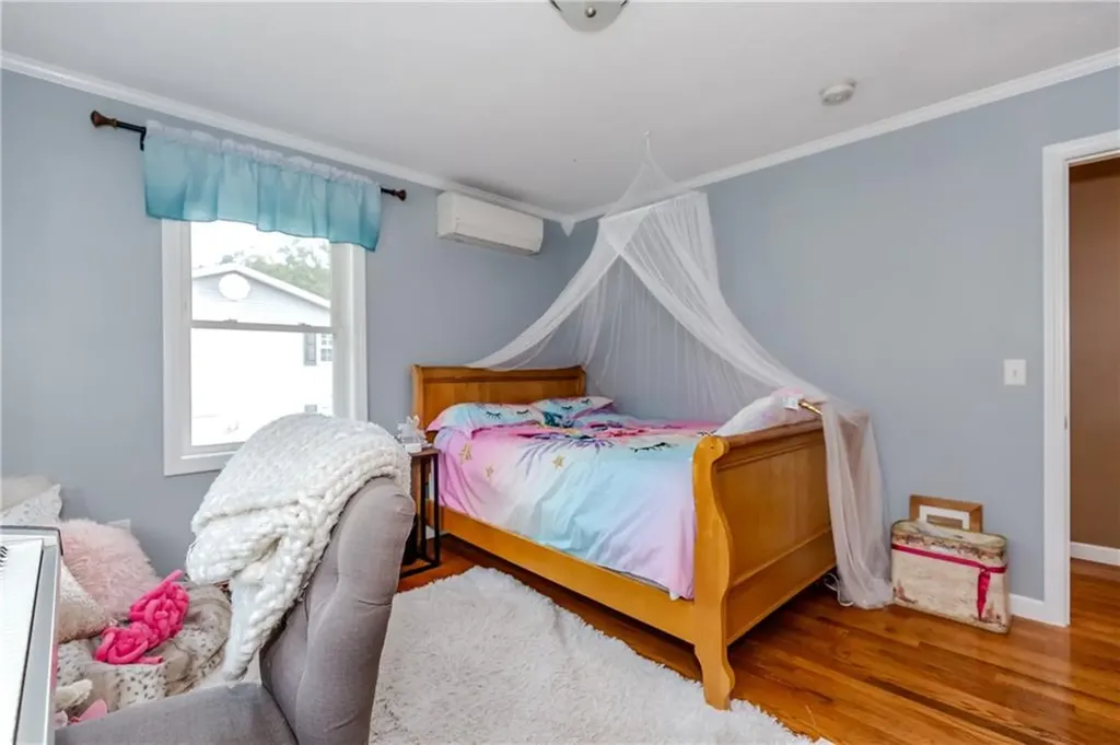 25 Lincoln Drive Johnston RI 02919