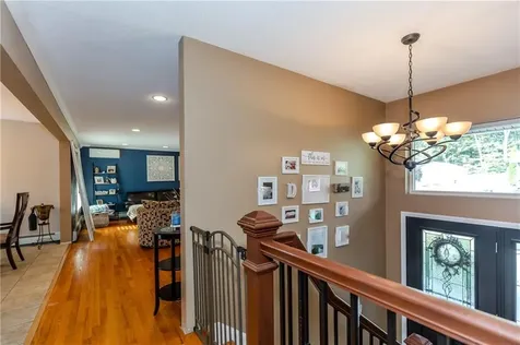 25 Lincoln Drive Johnston RI 02919