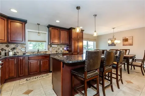 25 Lincoln Drive Johnston RI 02919