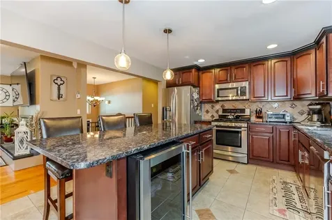 25 Lincoln Drive Johnston RI 02919