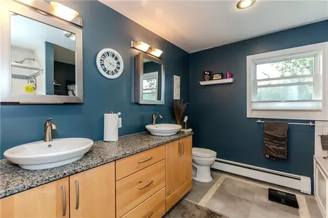 25 Lincoln Drive Johnston RI 02919